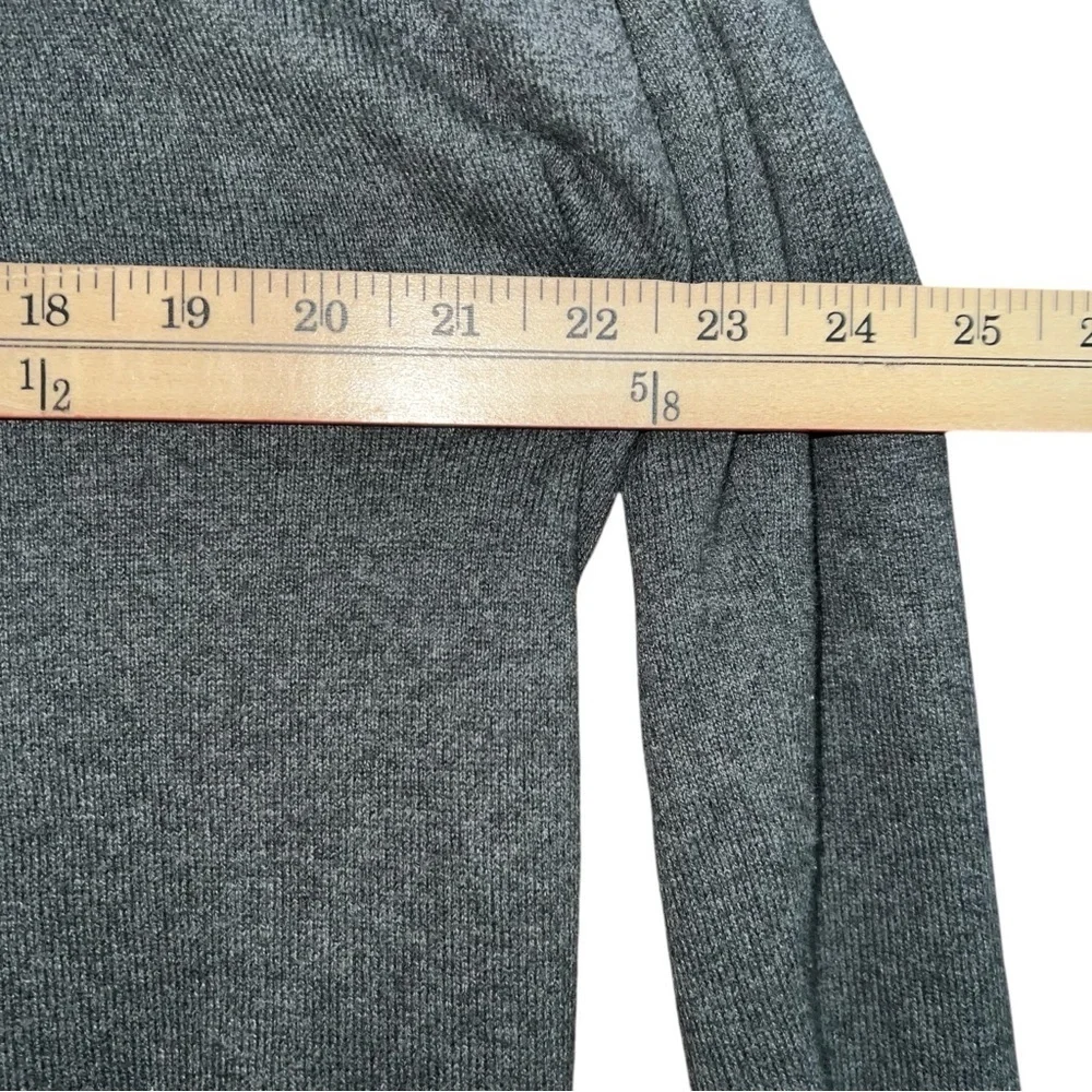 Banana Republic Men's Charcoal Sweater size L Cashmere Blend